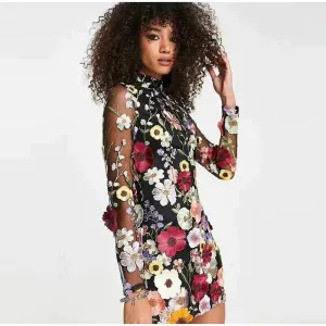 Paulina® | Stylish and elegant dress