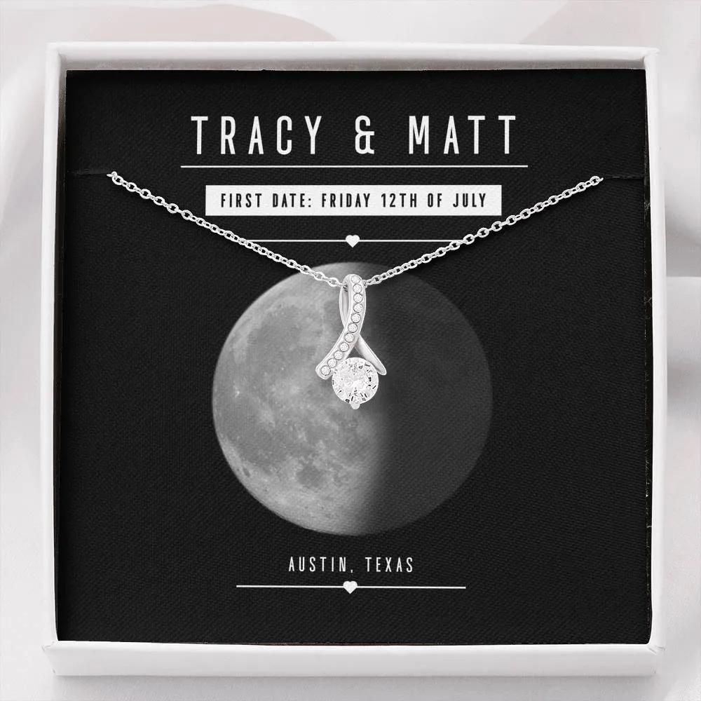 Personalized Names Woman's Jewelry Necklace - First Date