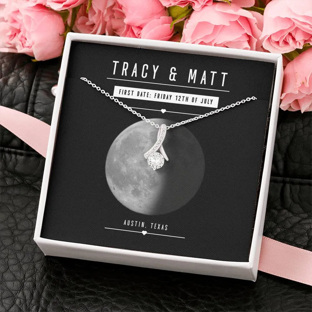 Personalized Names Woman's Jewelry Necklace - First Date