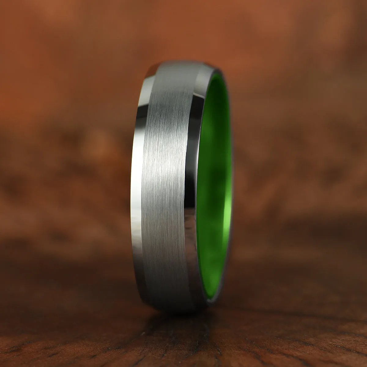 Pristine Passion Green Interior Silver Tungsten Wedding Band 4MM