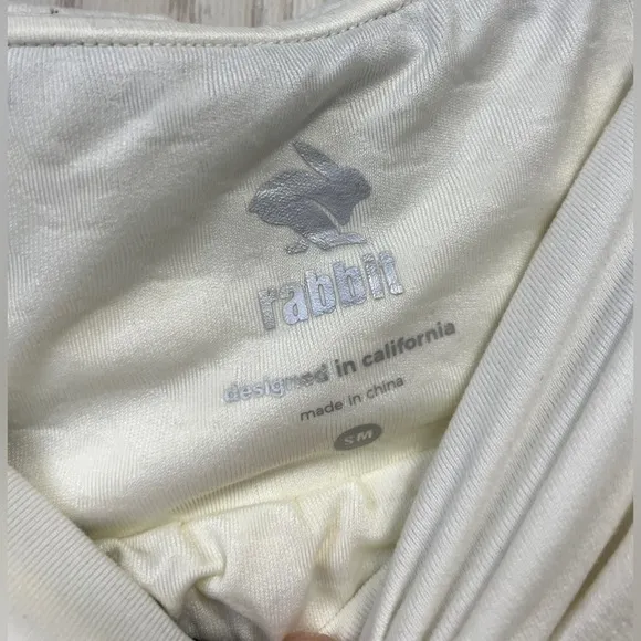 Rabbit Women's Pocket 4&quot; Ivory Shorts Size Small EUC