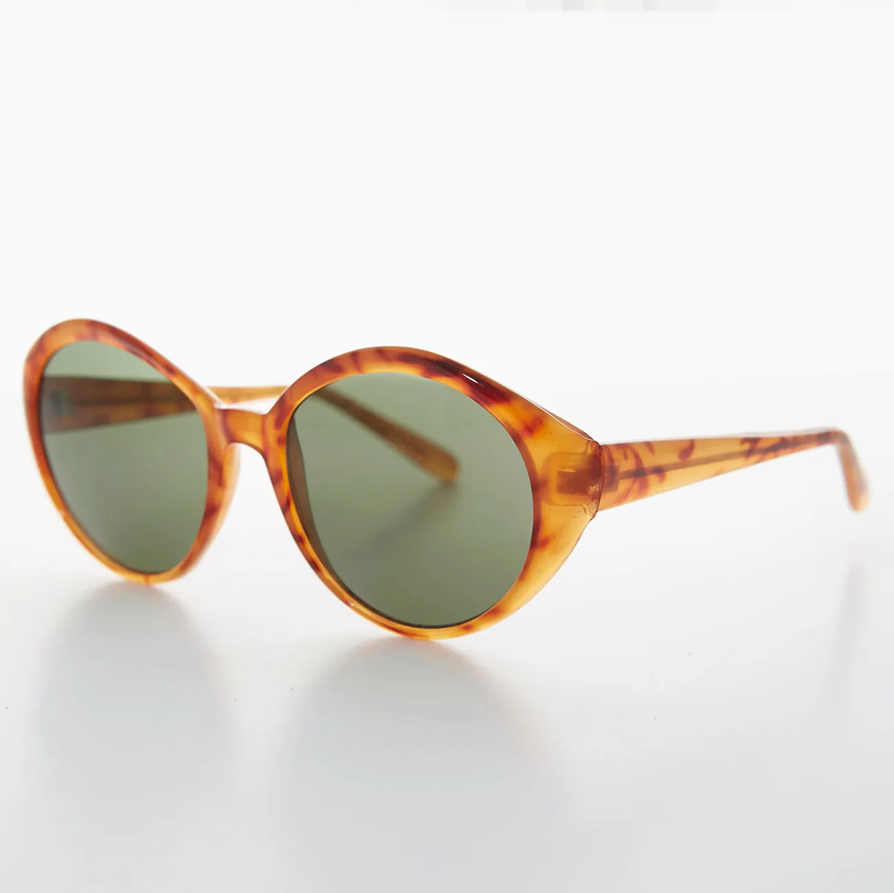 Round Women's Vintage Sunglass - Ginger