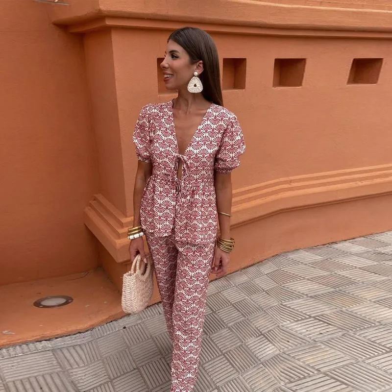 Samantha – Elegant Women's Comfortable Set