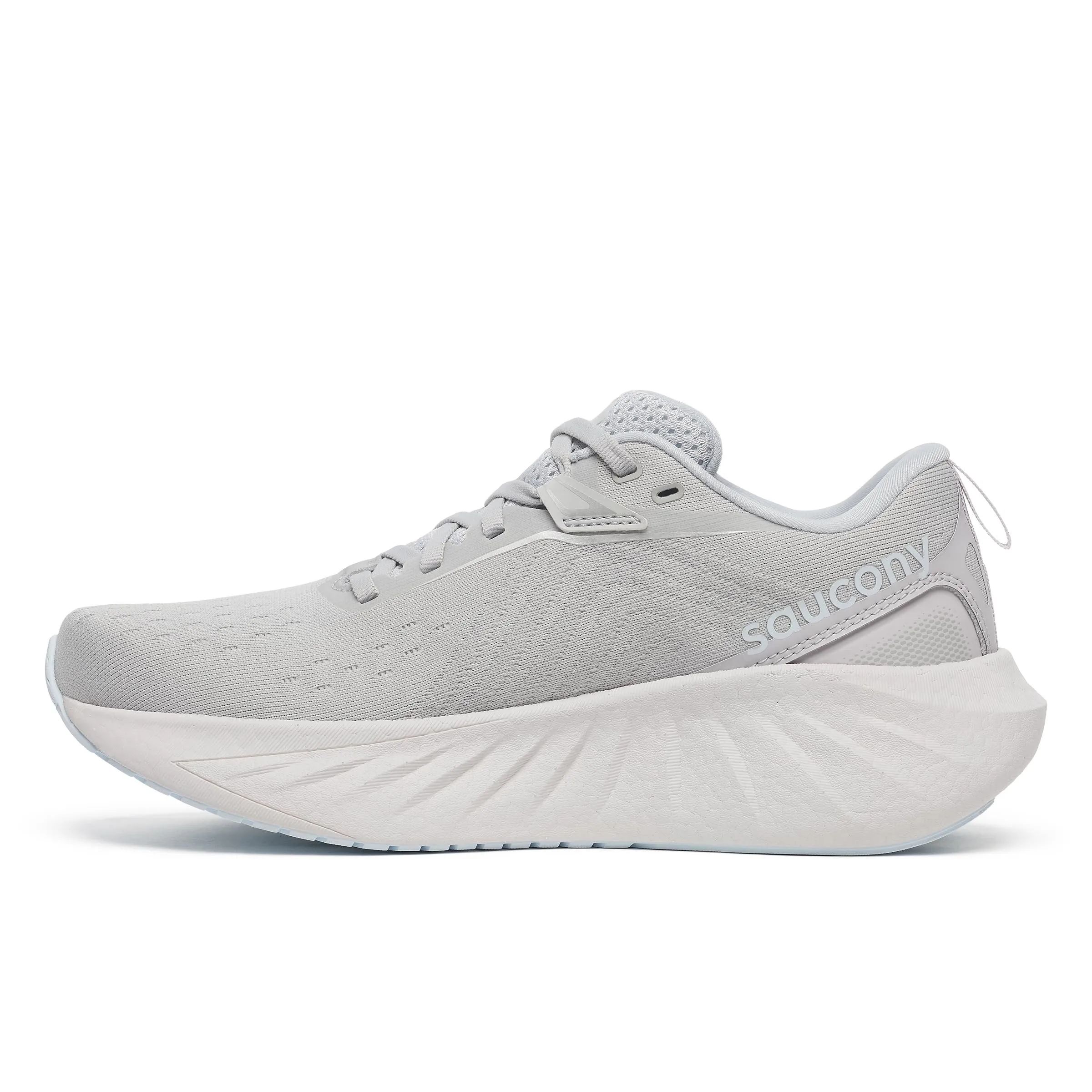 Saucony Women's Triumph 22 Sneaker, Vanilla, 7.5
