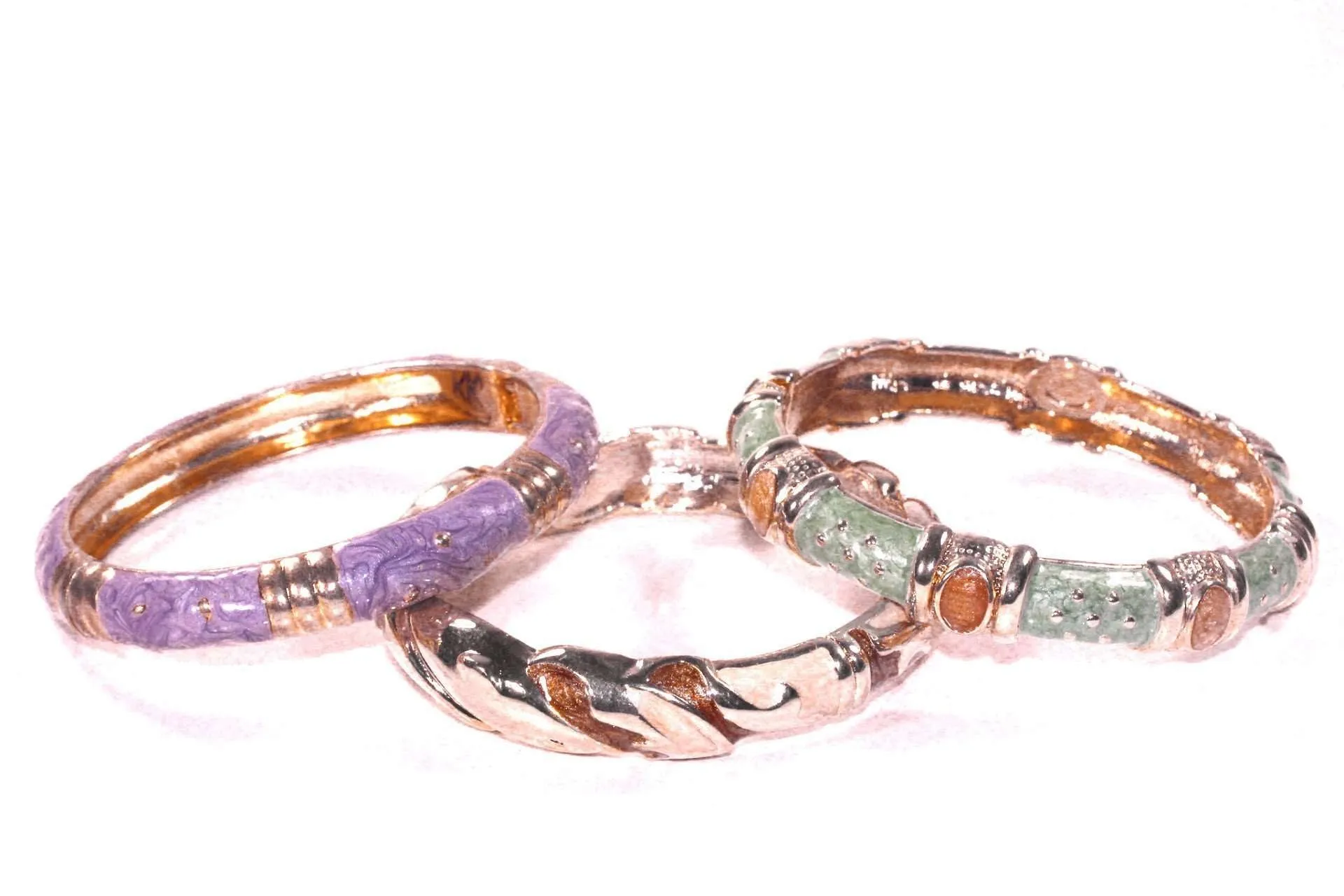Shimmering Enamel Hinged Bangle