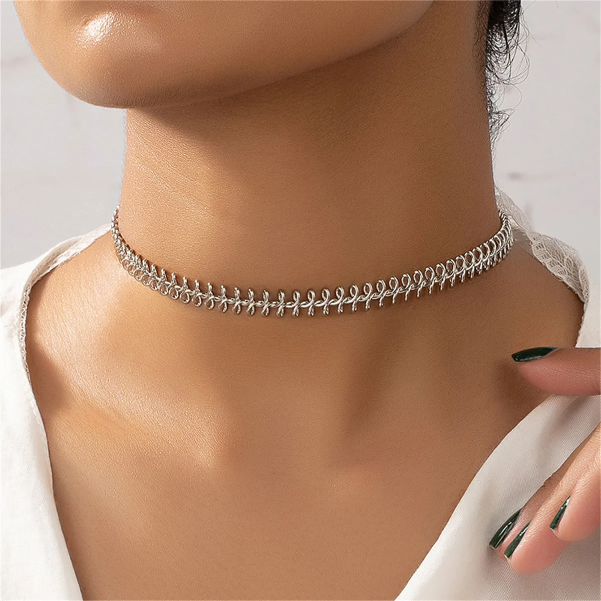 Silver-Plated Fishbone Choker Necklace