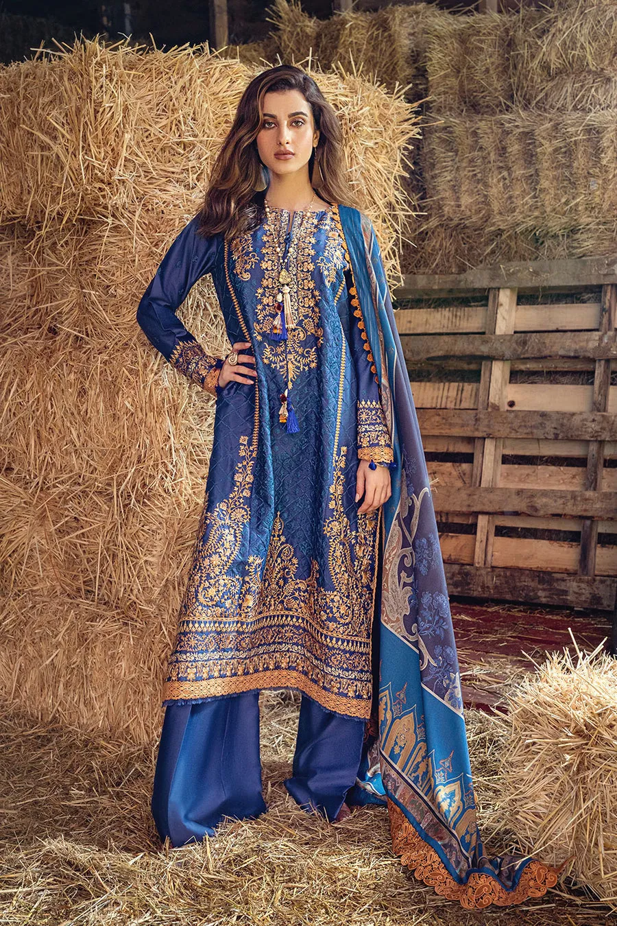 SOBIA NAZIR | AUTUMN/WINTER 2022 | AW22-3A