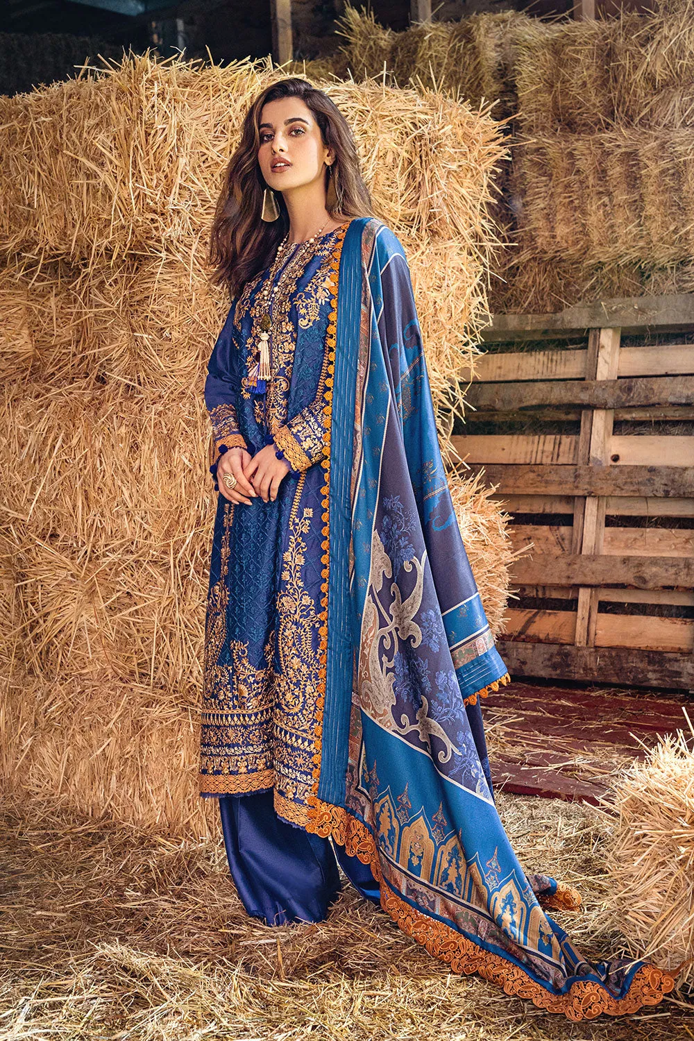 SOBIA NAZIR | AUTUMN/WINTER 2022 | AW22-3A