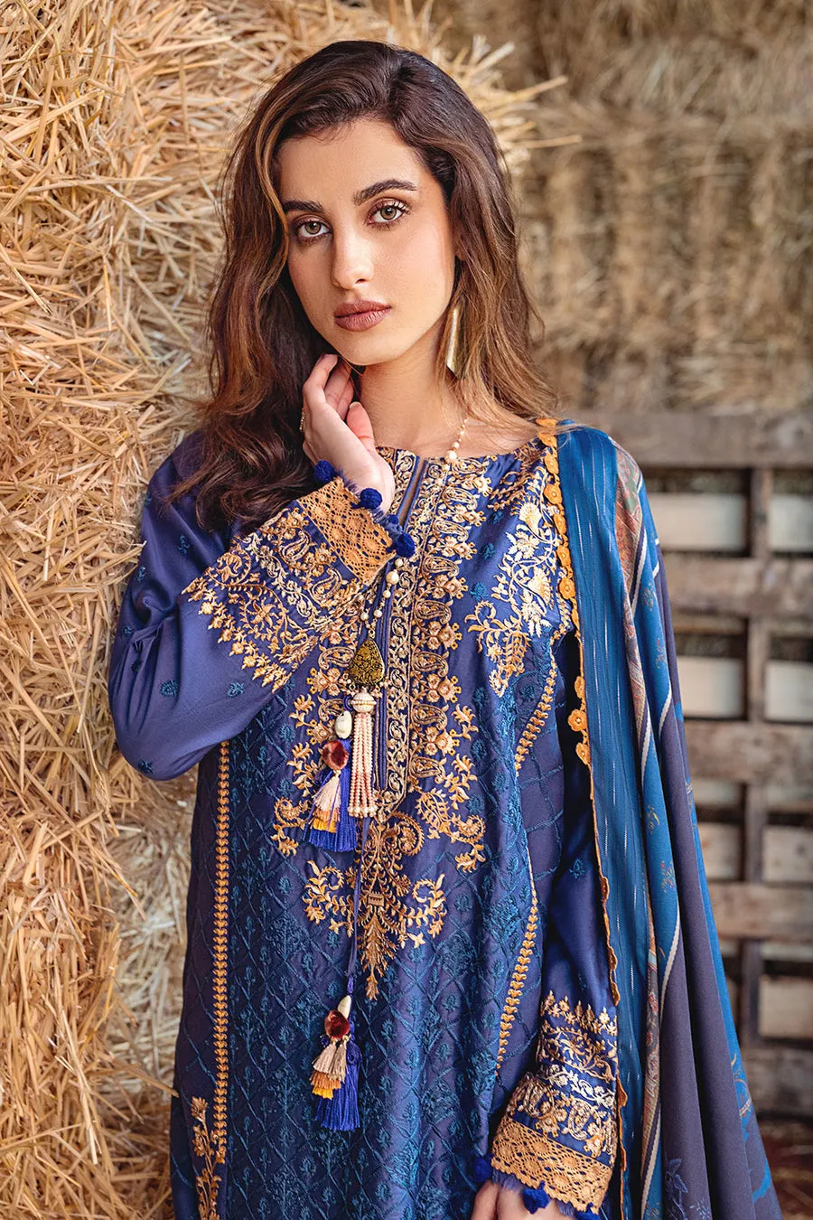 SOBIA NAZIR | AUTUMN/WINTER 2022 | AW22-3A