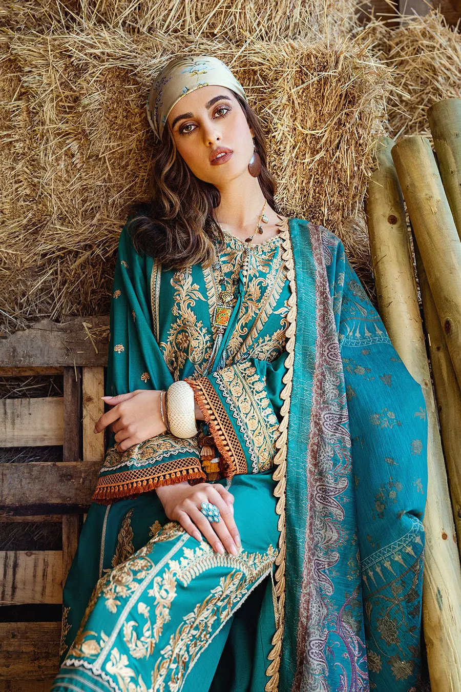 SOBIA NAZIR | AUTUMN/WINTER 2022 | AW22-7B
