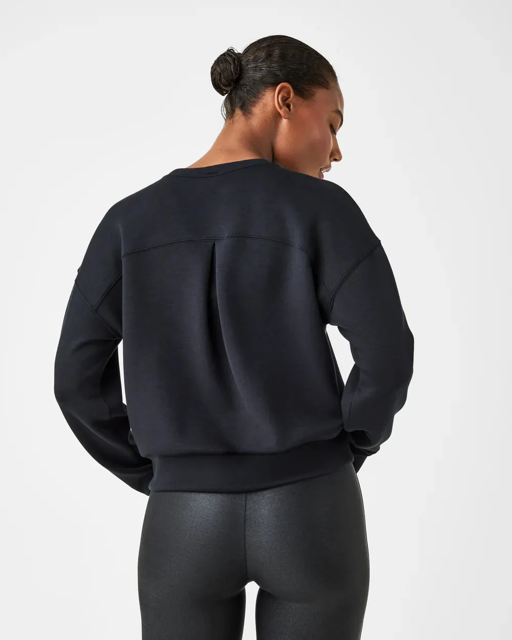 SPANX | AirEssentials Crew {Very Black}