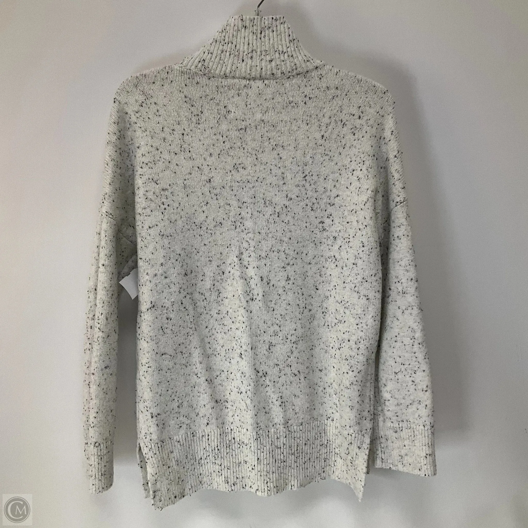 Sweater By Abercrombie And Fitch In Grey, Size: Xs