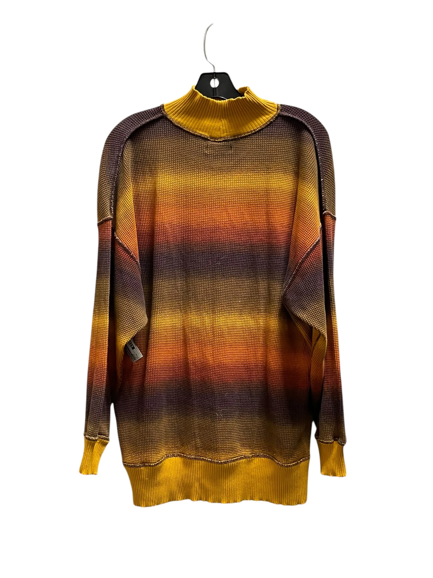 Sweater By Urban Outfitters  Size: M