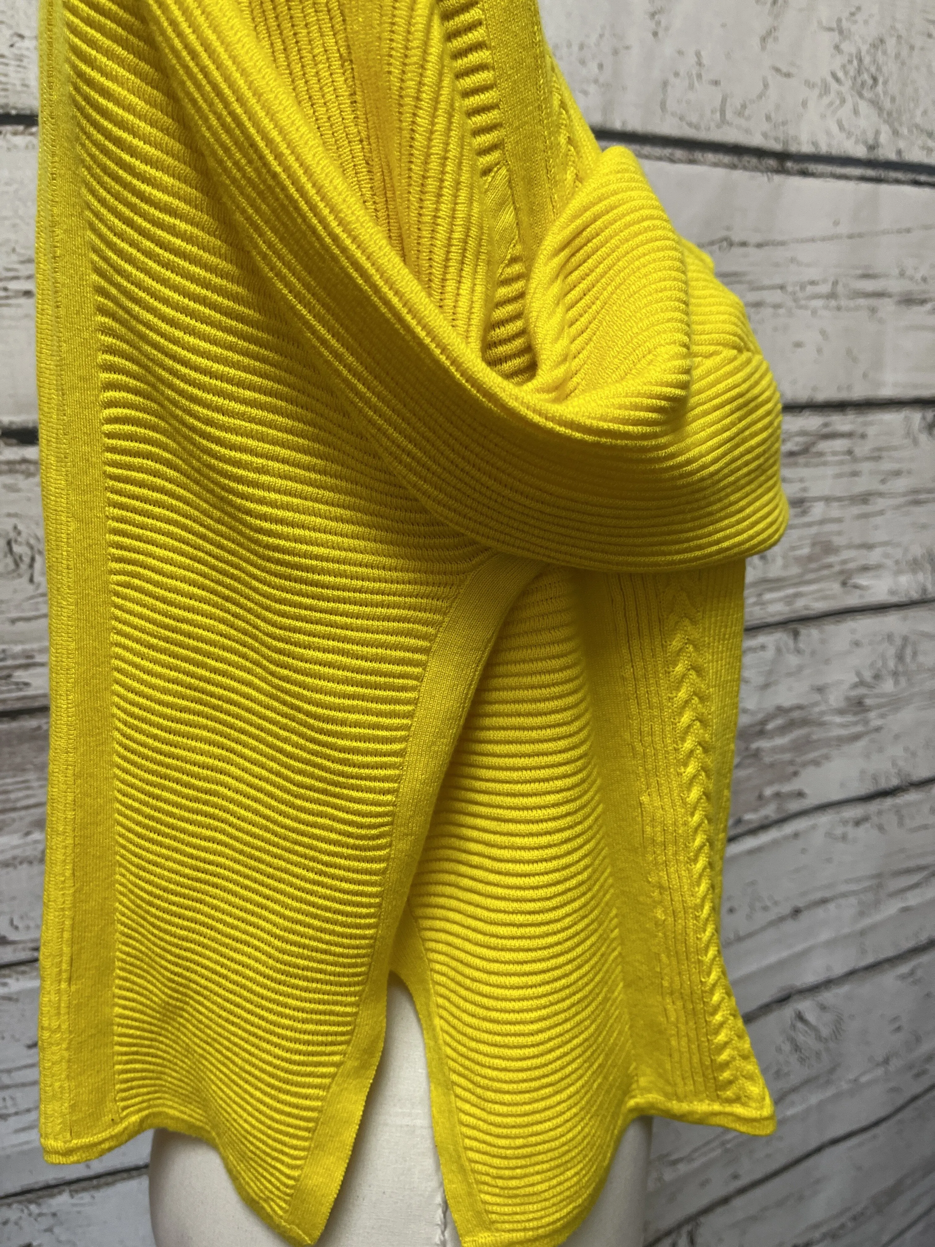 Sweater Cardigan By Cabi  Size: Xs