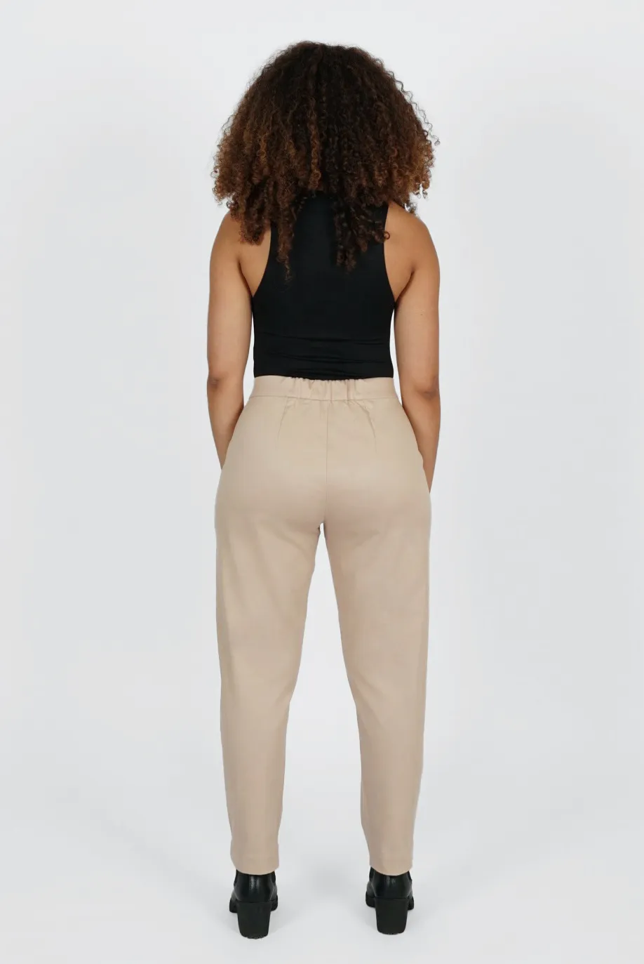 The Crop Pant