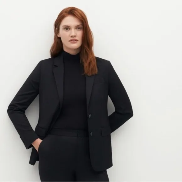 The Suit Shop Women’s Classic Black Suit Jacket NEW Size 14 Petite