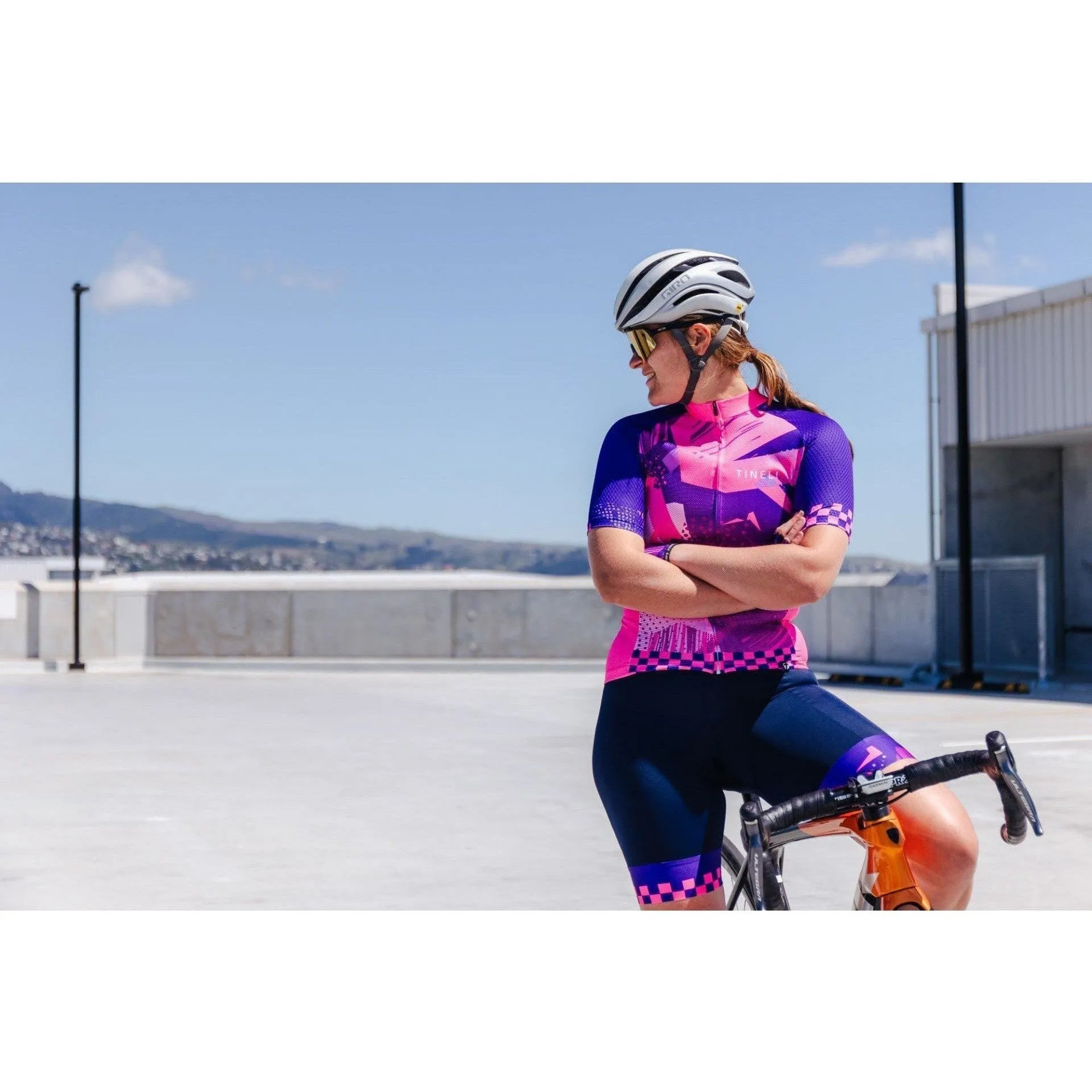Tineli Chaos Womens Shorts