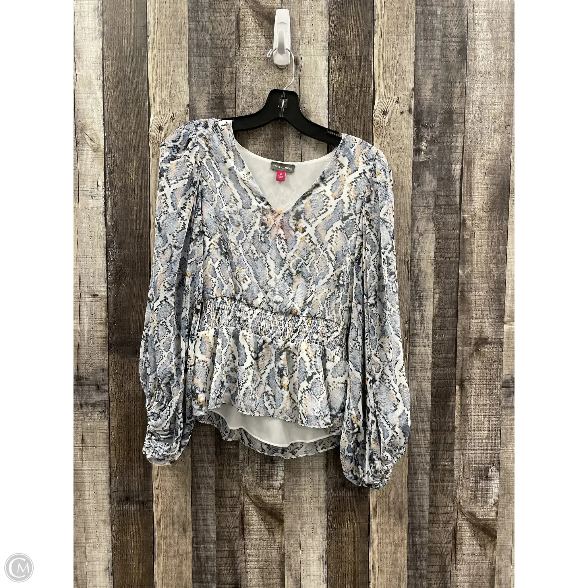 Top Long Sleeve By Vince Camuto In Blue, Size: Xs