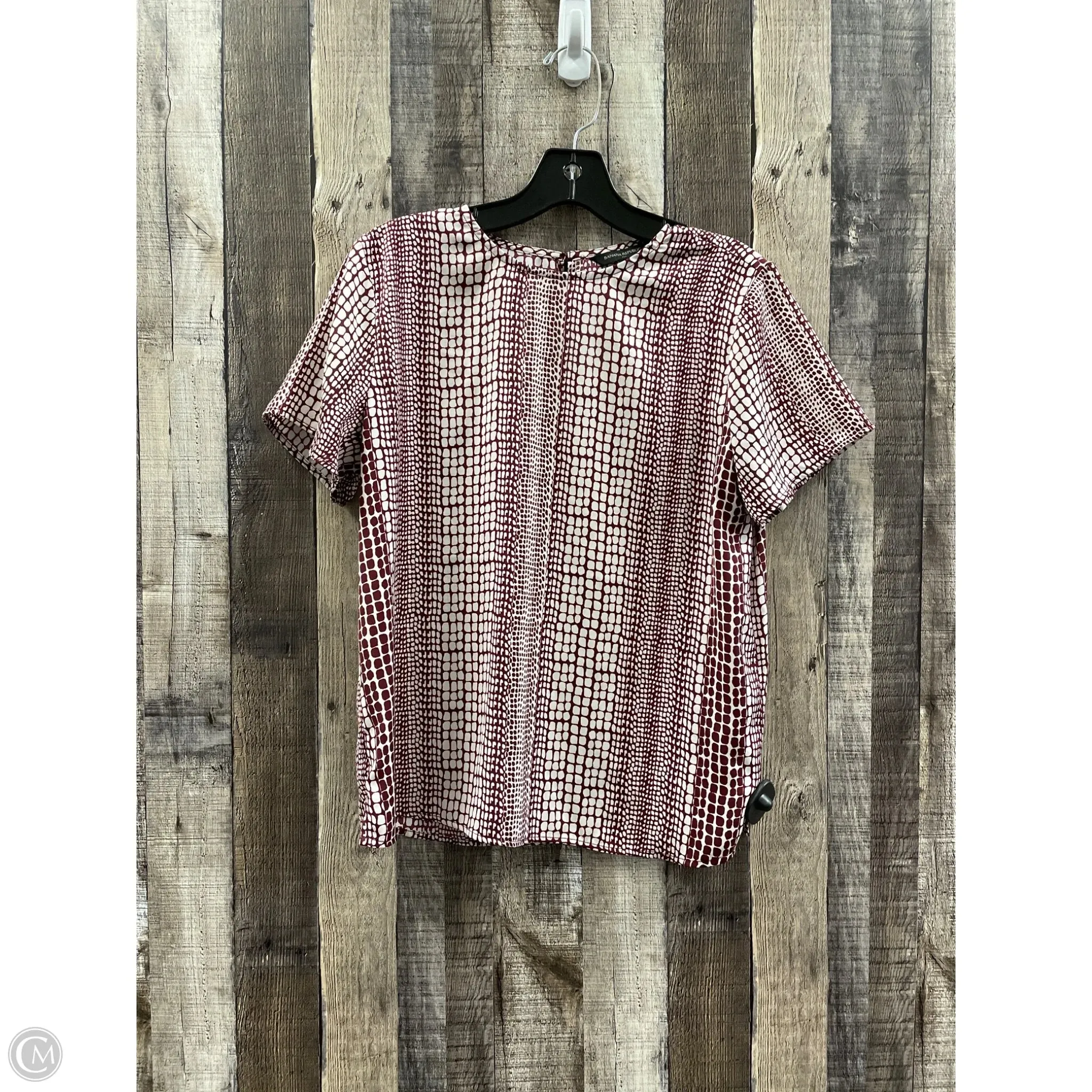 Top Short Sleeve By Banana Republic In Maroon, Size: S