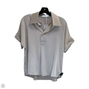 Top Short Sleeve By Clothes Mentor In Tan, Size: Xs