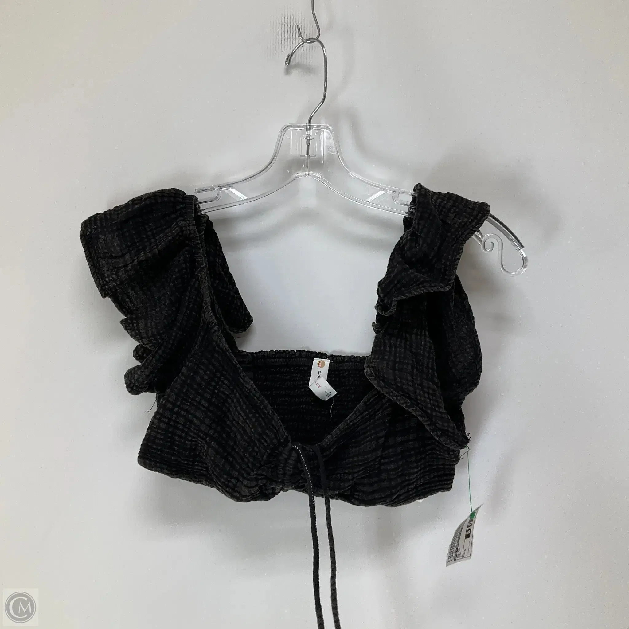 Top Short Sleeve By Daily Practice By Anthropologie In Grey, Size: S