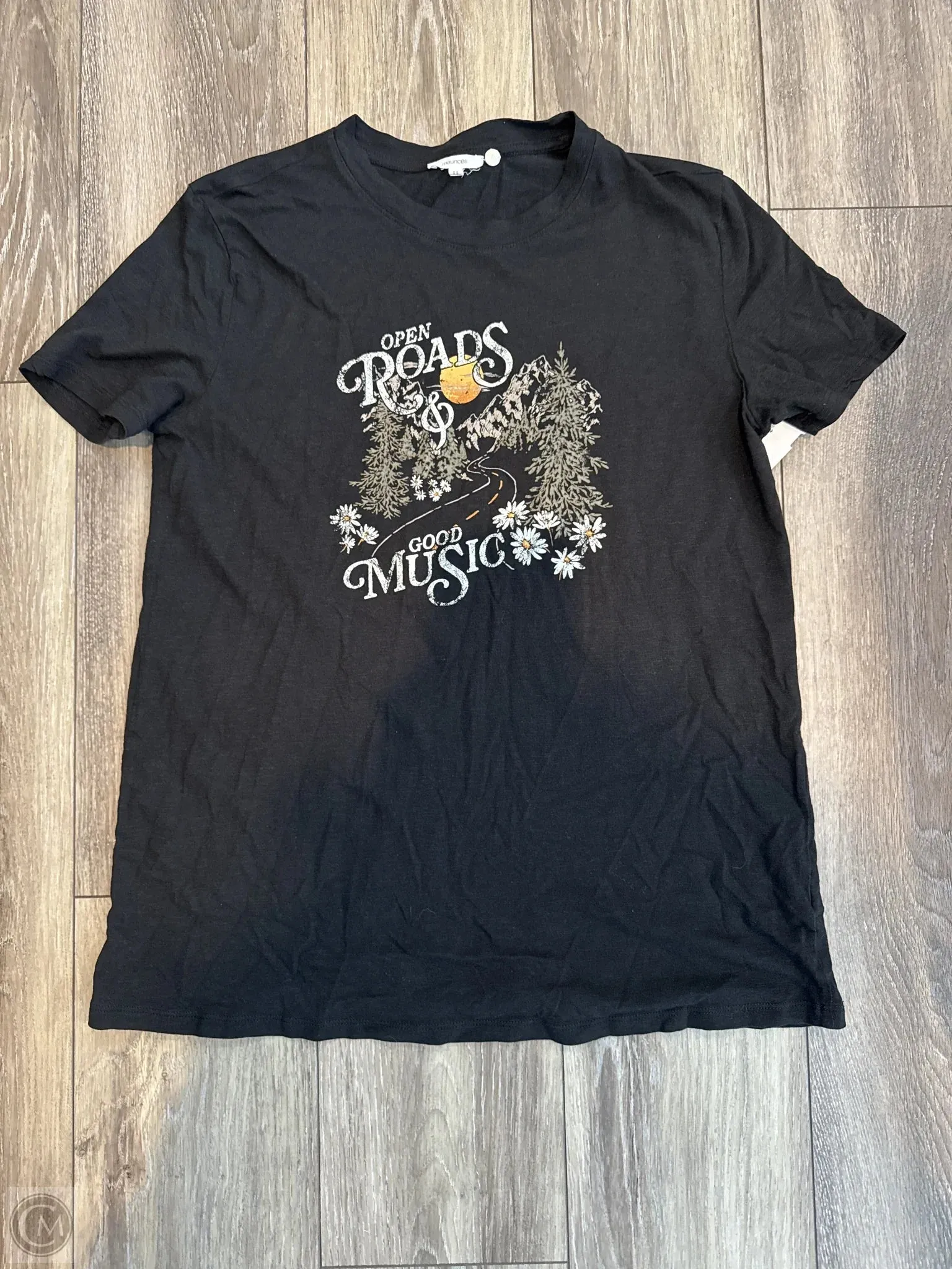 Top Short Sleeve By Maurices In Black, Size: S
