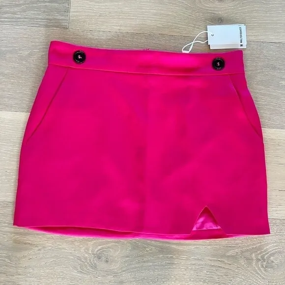 Walter Baker Lipstick Katarina Skirt Women's size 4 NWT - BARBIE style