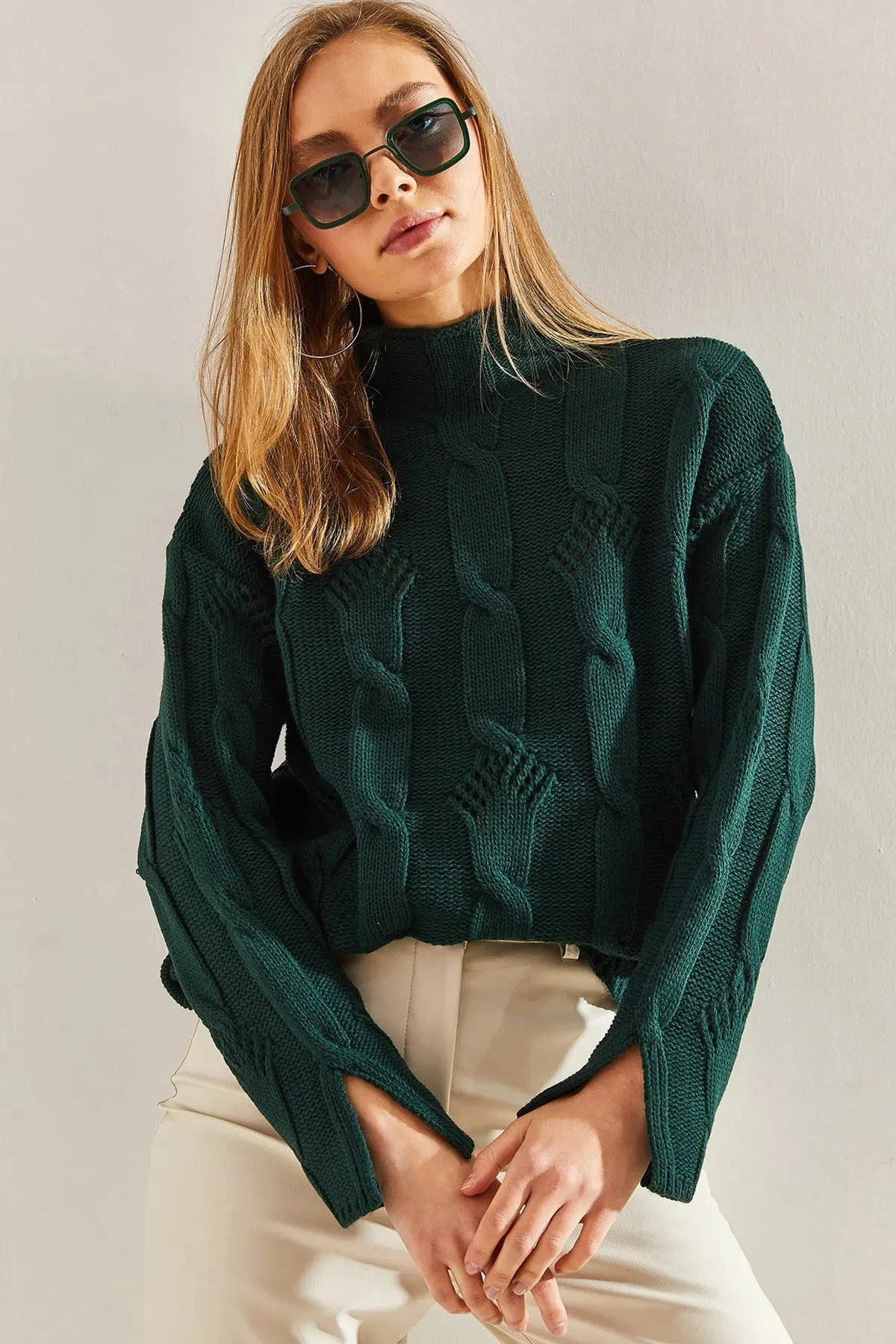 Women's Half-Turtleneck Cable Knit Sweater