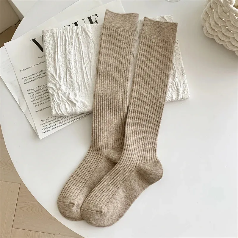 Women's Knee High Socks - Fashionable Solid Color Warm Stockings for Autumn and Winter