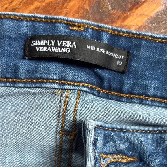Women's LC and SIMPLY Vera Blue Jeans Bundle 👖