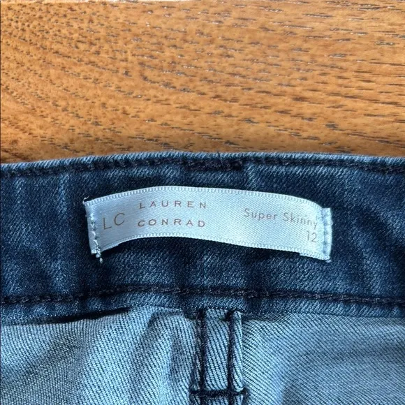 Women's LC and SIMPLY Vera Blue Jeans Bundle 👖