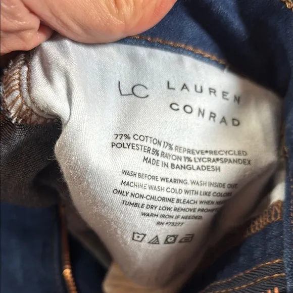 Women's LC and SIMPLY Vera Blue Jeans Bundle 👖