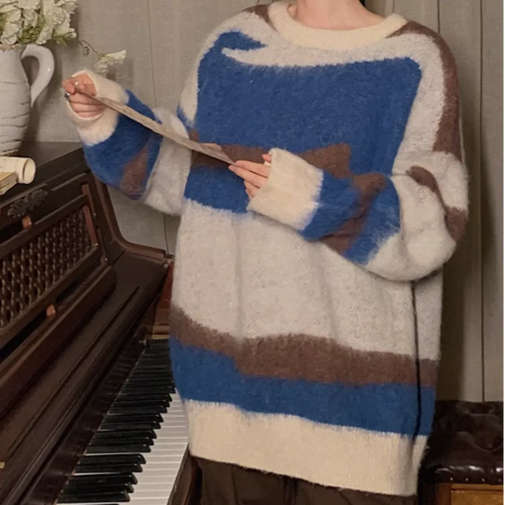 Women's Vintage Contrast Sweater